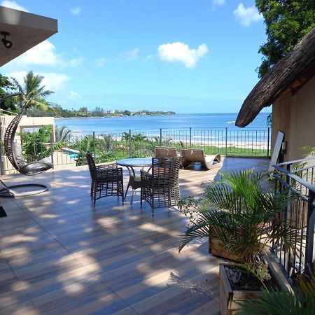Beachfront Villa By M&H Tamarin Eksteriør billede